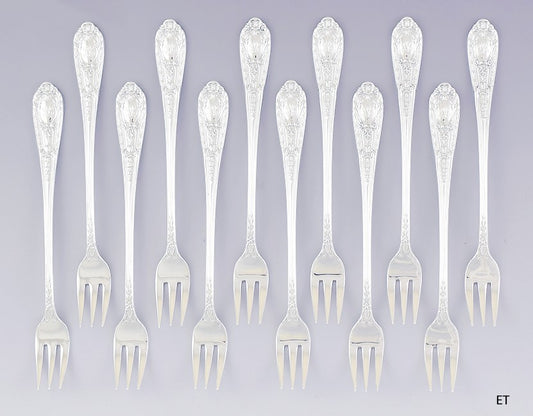 Great Set 12 International Sterling Silver Fontaine Cocktail / Seafood / Forks