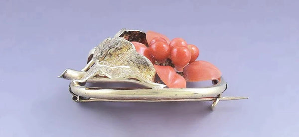 Charming American Victorian 14k Gold & Coral Fruit Pin / Brooch