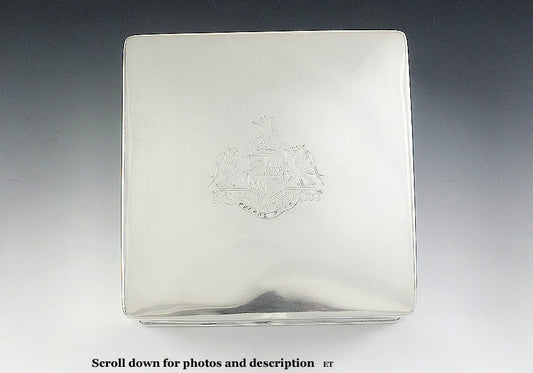 1815 Heavy Georgian English Sterling Silver Box Nice Crest & Motto 'Frappe Fort'