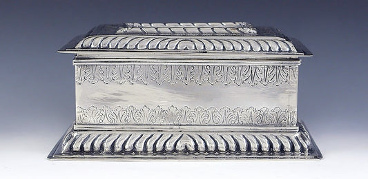 Fab Mid 1800s European Silver Gadroon Edge Box w/Nice Hand Engraving