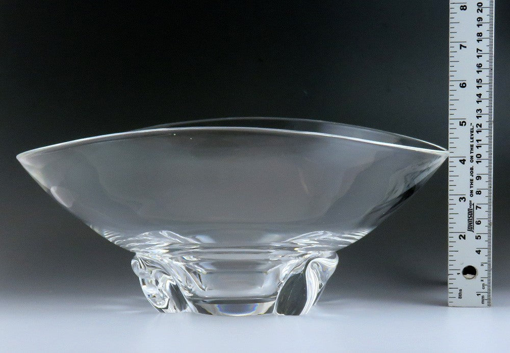 Steuben Modernist Art Glass Fruit Centerpiece Basket Shaped Bowl 10X11.5"