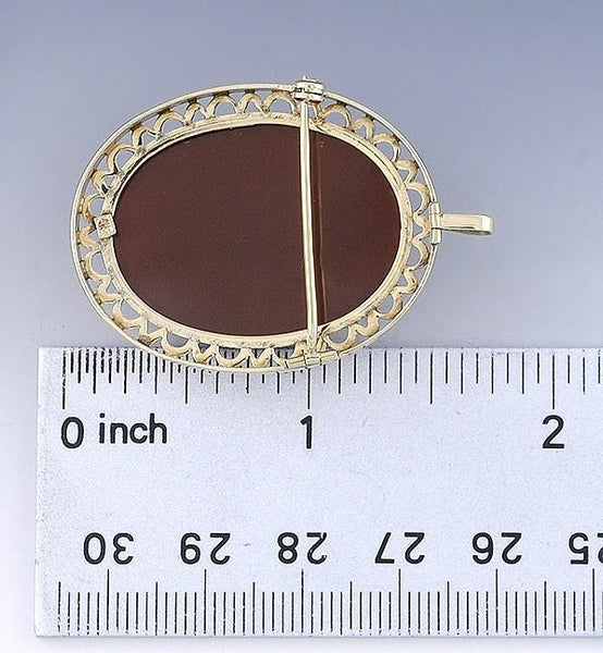 Delightful VTG 14k Gold Carved Hardstone Cameo Pin / Pendant