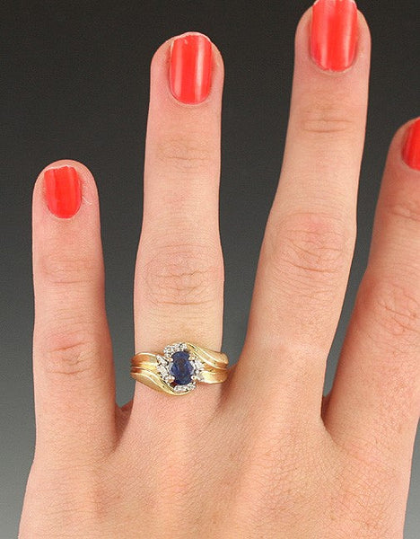 Lovely 14K Yellow Gold Diamond Blue Sapphire Ring Size 6