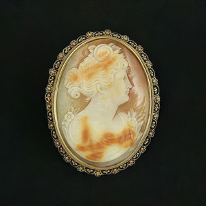 Superb Hand Carved Cameo of a Young Woman 14k Gold Filigree Pin Brooch Pendant