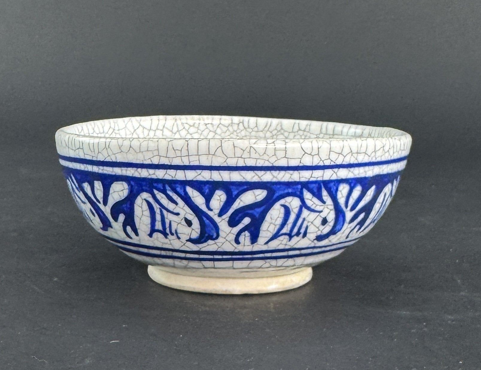 Excellent Antique Signed Dedham Pottery Rabbit Crackle Glaze Bowl 4.5"