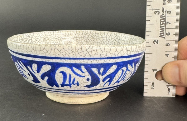 Excellent Antique Signed Dedham Pottery Rabbit Crackle Glaze Bowl 4.5"