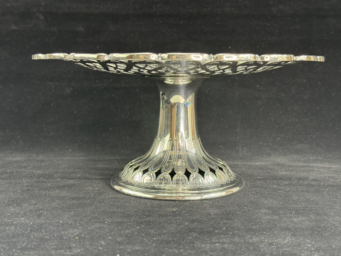 Gorgeous Antique Tiffany & Co Sterling Silver Compote 1907-1937