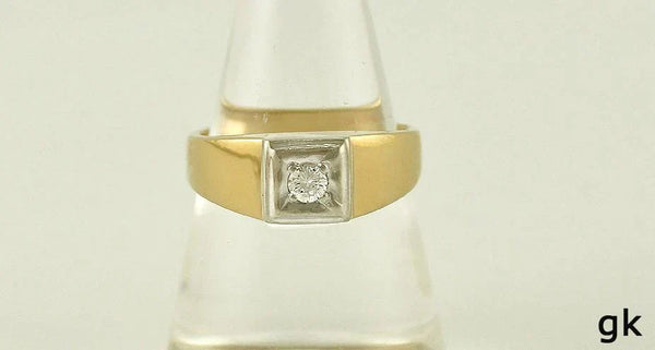 Handsome 14k Yellow Gold and Genuine Modern Brilliant Cut Diamond Ring Size 8.75