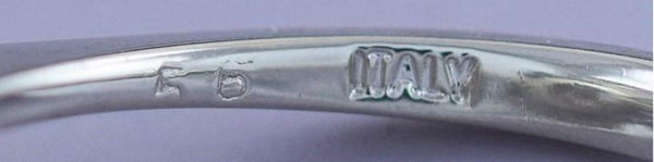 Dazzling 18k White Gold & ~2.09ct-~2.35ct Diamond Ring