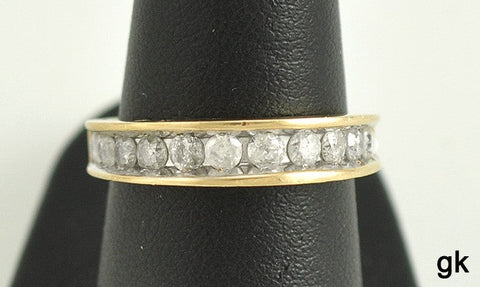14K Yellow Gold and Genuine Diamond Ring/Band Size 7