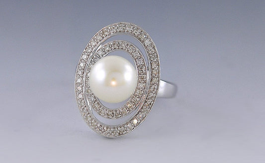 Stunning Pearl & Diamond 14K White Gold Halo Ring Size 7