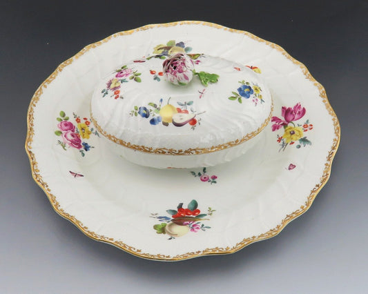 Antique c1765 Meissen Porcelain Covered Sauce Bowl With Attached Platter