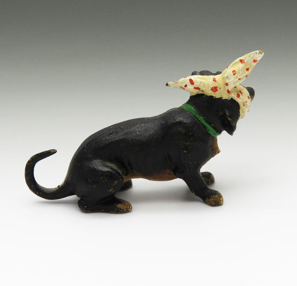 Dachshund w/ Toothache Austrian Bronze Miniature c1900 to 1930s 1"