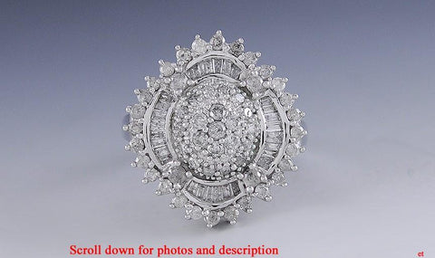 Stunning Diamond Cluster 14k White Gold Ring Size 7.25
