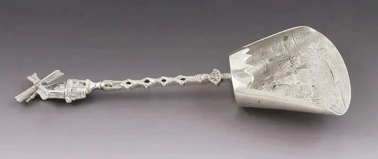 Antique 1907 Dutch Silver Pastural Scene Moving Windmill Tea Scoop Spoon