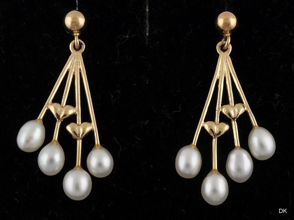 Beautiful Pair of 14K Yellow Gold Genuine Pearl Dangle Earrings for Pierced Ears
