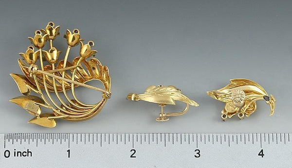 Italian 18K Yellow Gold & Sapphire Pin and Earrings Set