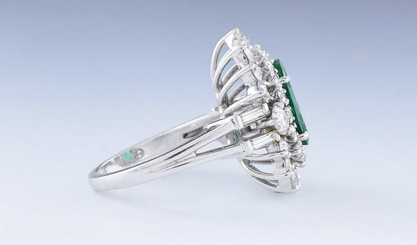 Gorgeous Platinum ~1ct Emerald & ~2ct Diamond Ring