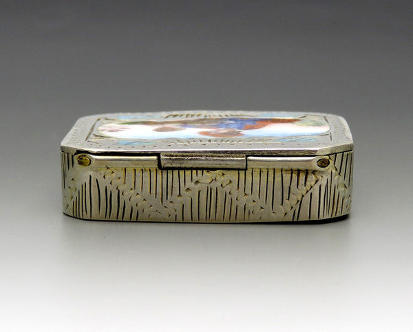 Charming VTG Italian 800 Silver Engraved Courting Scene Couple Snuff Trinket Box