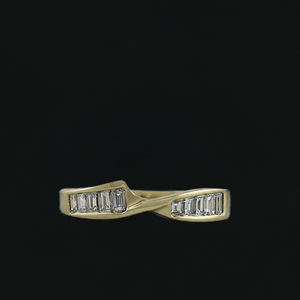 High Grade 14k Yellow Gold VVS Emerald Cut Diamond Ring