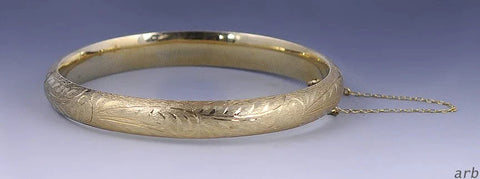 Stunning 14k Yellow Gold Engraved Bangle Bracelet w/ Snap Clasp