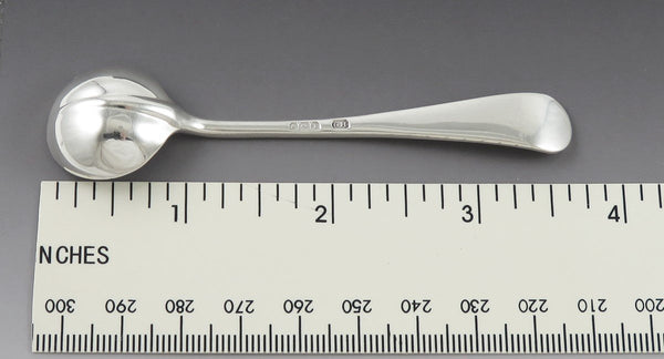 1928 English Queen Anne Style Sterling Silver Rattail Master Salt Spoon NO MONO