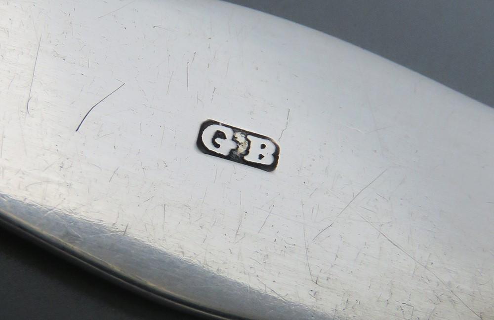 Handsome Georgian Sterling Silver Sugar Tongs 5 1/4 in No Mono