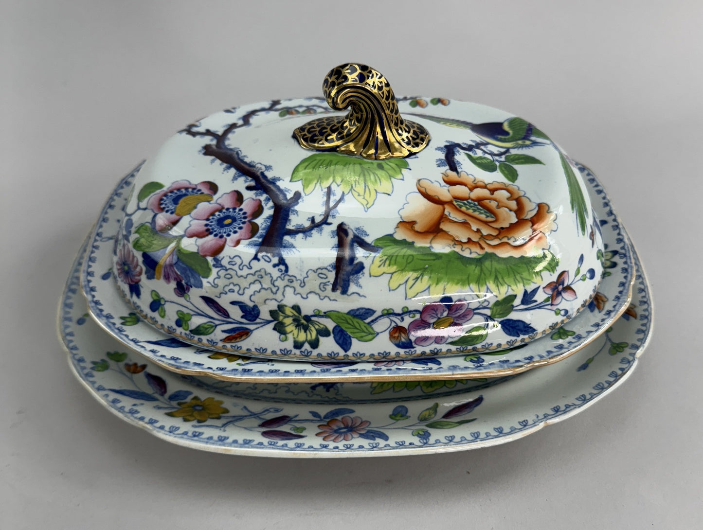 Davenport Stone China Flying Bird Pattern Covered Entree c1810