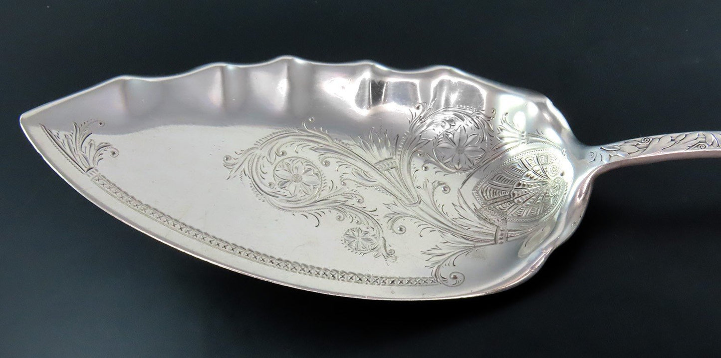 Lovely Gorham St Cloud Sterling Silver Art Nouveau Fish Server 11 5/8 Inches
