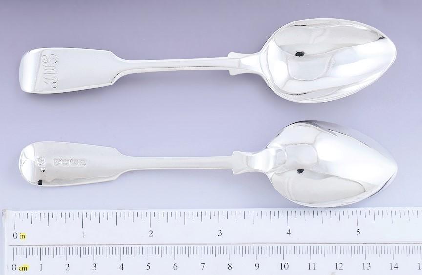 1838 Nice set 11 English Victorian Fine Sterling Silver Fiddle Teaspoons