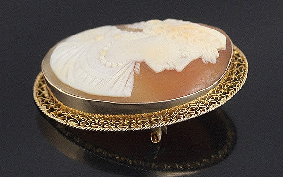 Vintage 10k Gold Carved Shell Cameo Filigree Pin Brooch