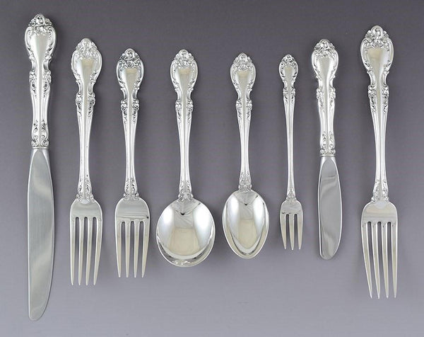 Nice Gorham 74pc Sterling Silver Melrose Flatware Set Serves 12