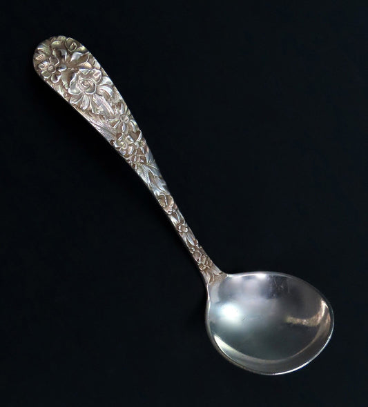 Beautiful Stieff Princess Sterling Silver Gravy Sauce Ladle Handchased 6 Inches