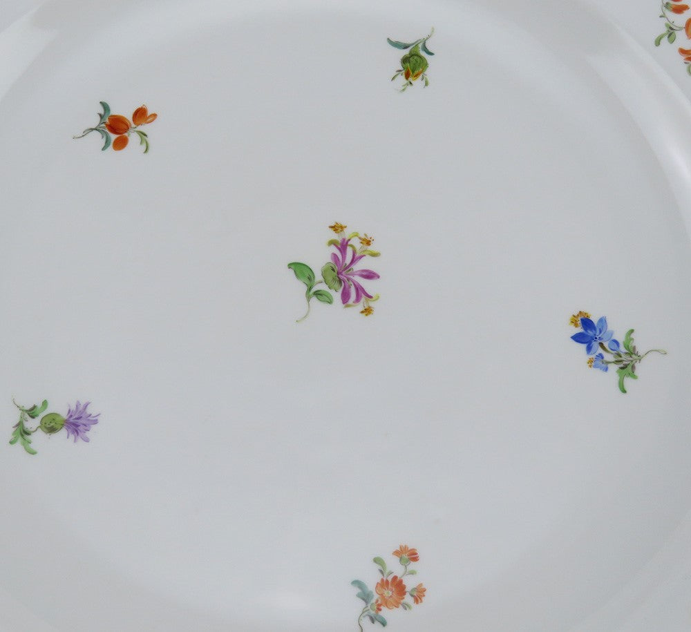 Large Perfect Meissen Scattered Flowers Round Serving Bowl 12 5/8" Diameter