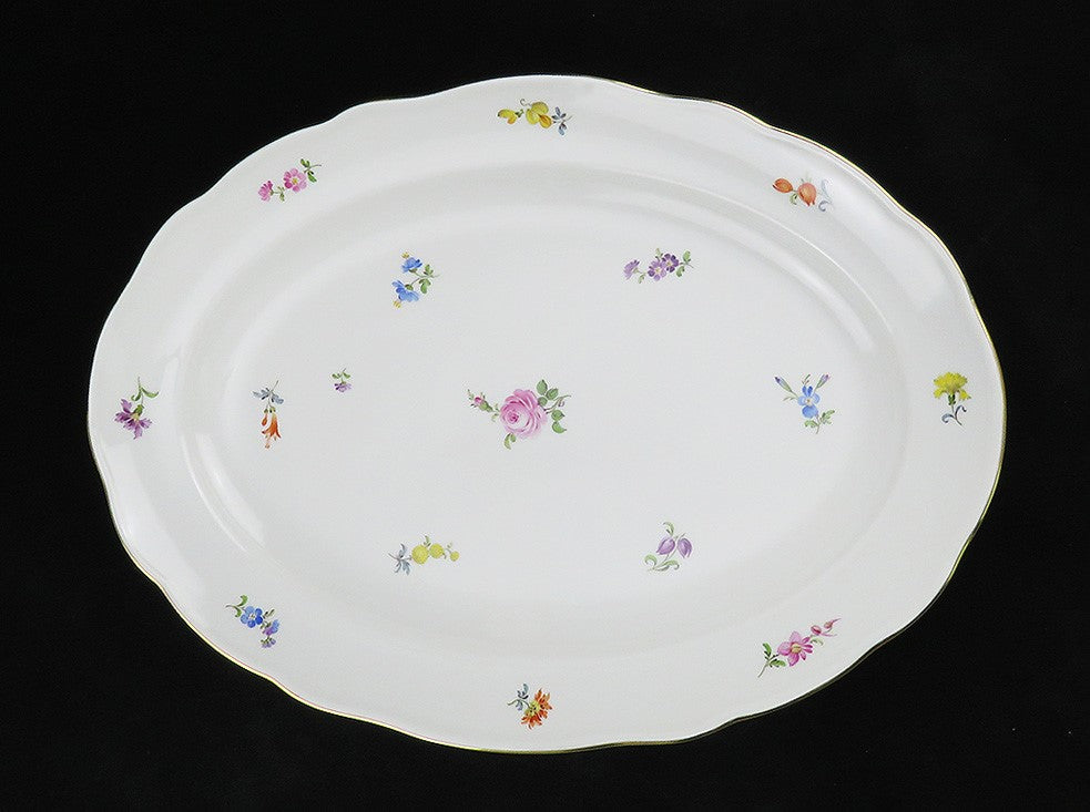 Large Perfect Meissen Scattered Flowers Oval Platter 16.75 x 12.25"