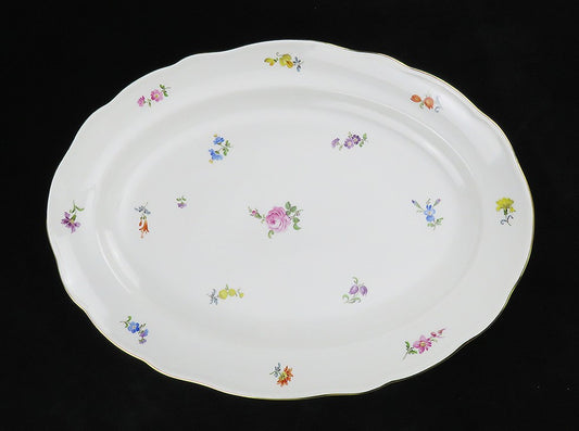 Large Perfect Meissen Scattered Flowers Oval Platter 16.75 x 12.25"