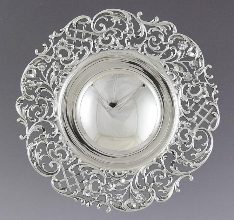 Lovely c1900 Roger Williams Sterling Silver Bowl w Floral Pierced Openwork Rim