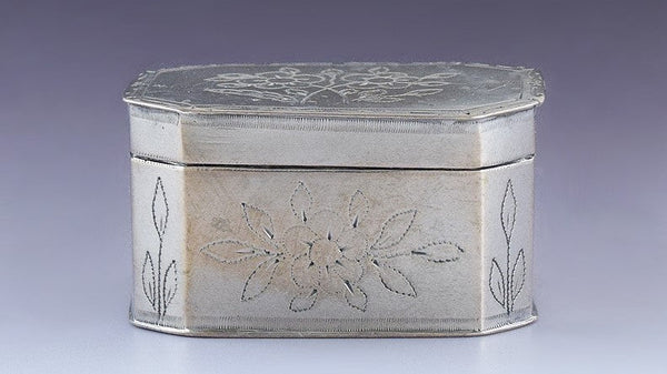 c1750s-1820s Neat American Silver Hand Engraved Snuffbox Small Box
