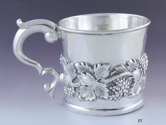 Antique 1824-1827 Early Kirk .917 Silver Grape Cluster Vine Repousse Mug Cup