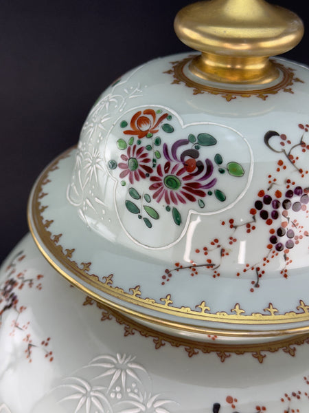 Impressive Early 1900s French Samson Pink White Lidded Urn Vase Large Size