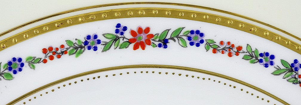 11 George Jones English Porcelain Gilt Flower Dinner Plates