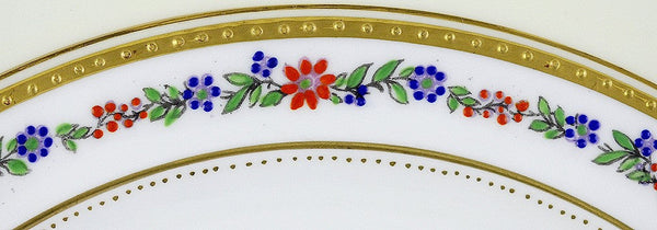 11 George Jones English Porcelain Gilt Flower Dinner Plates