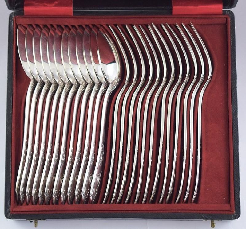 Superb French 950 Silver Art Nouveau 84pc Flatware Set Serves 12