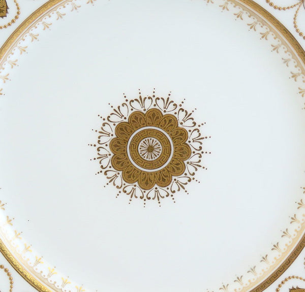 12 Antique 1920s Royal Doulton Porcelain Fine China Gold Gilded Dinner Plates