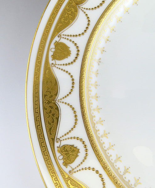 12 Antique 1920s Royal Doulton Porcelain Fine China Gold Gilded Dinner Plates