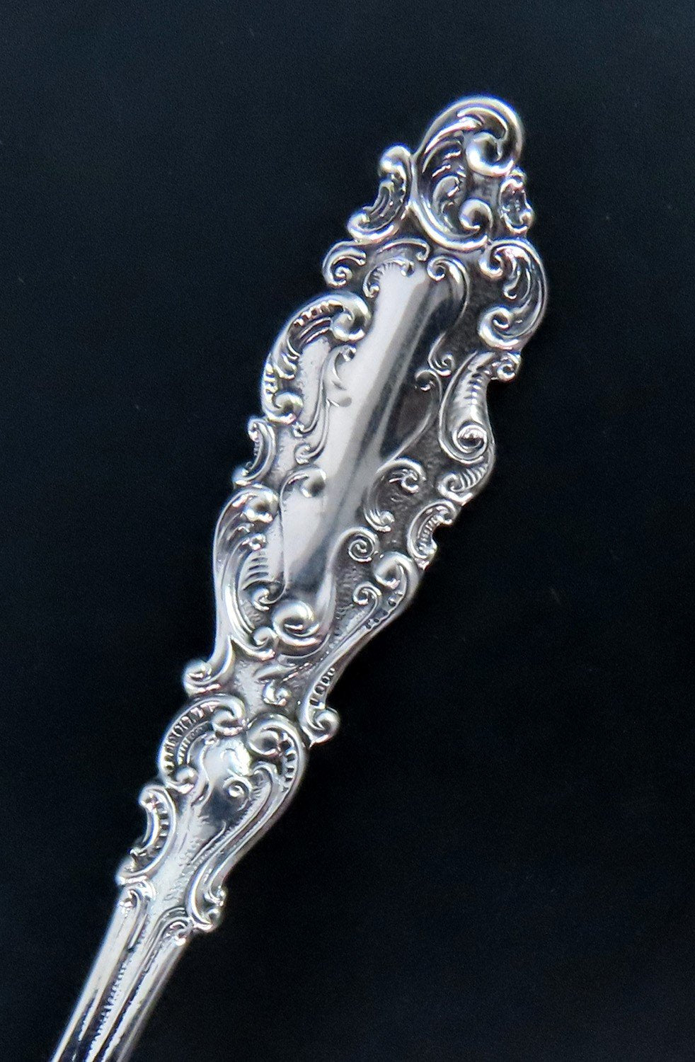 Beautiful Gorham Luxembourg Sterling Silver Pierced Bon Bon Nut Spoon No Mono