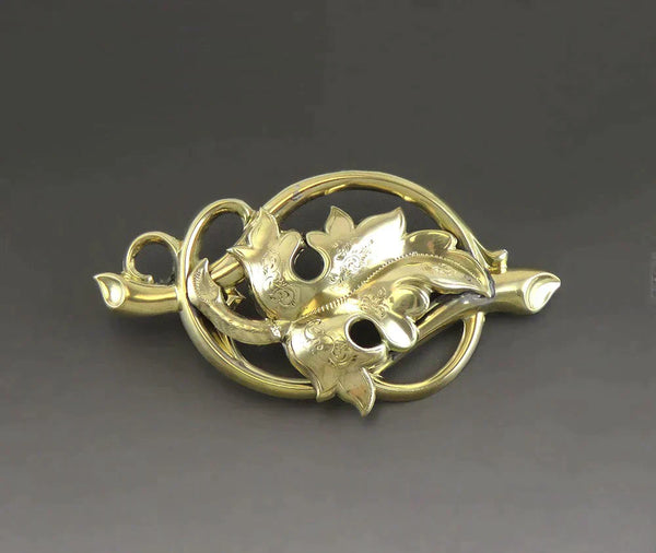 Antique American Victorian 10K Yellow Gold Ribbon Engraved Leaf Pin or Brooch