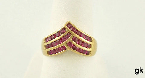 Beautiful 14K Yellow Gold 1 Ct Genuine Ruby Ring Size 6.25