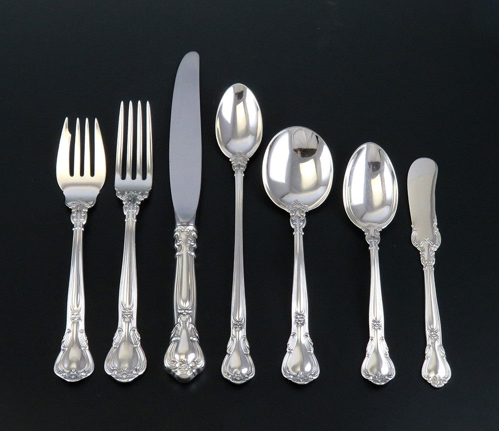Fine Gorham Sterling Silver 70pc Chantilly Flatware Set Serves 8