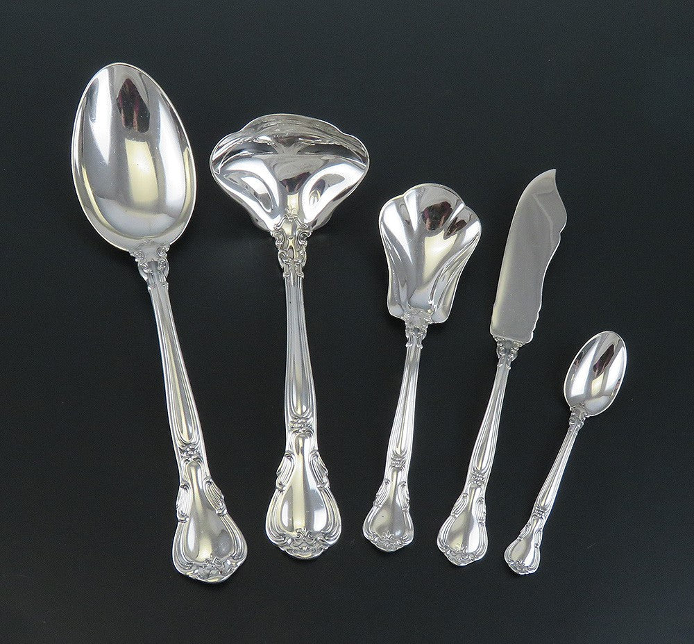 Fine Gorham Sterling Silver 70pc Chantilly Flatware Set Serves 8